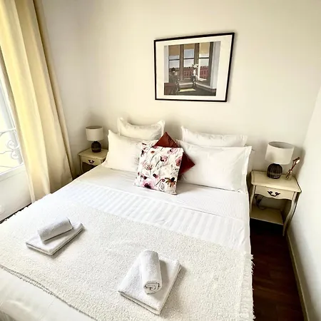 Appartamento Old Antibes, One Bed App, In Front Of The Port! Antibes