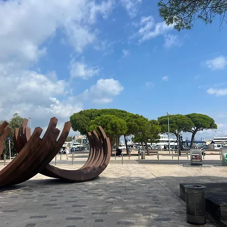 Old Antibes, One Bed App, In Front Of The Port! Apartman *