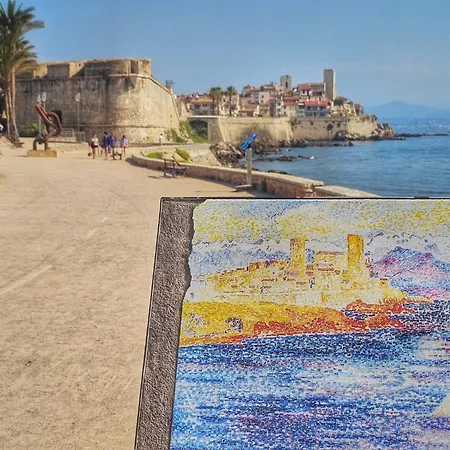 Apartment Old Antibes, One Bed App, In Front Of The Port! Antibes